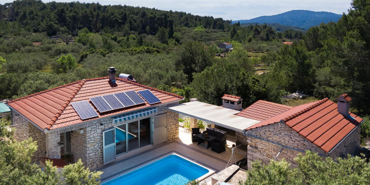 Solar Holday Home Ivona